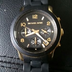 Women Michael Kors Watch